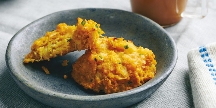 family-friendly spaghetti squash fritters