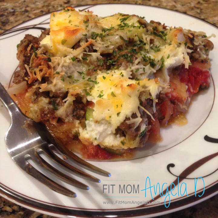 Cheesy Spaghetti Squash lasagna bake